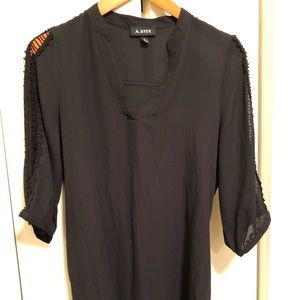 Shirtwaist Black used but is careful